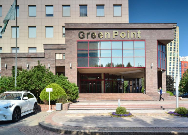 Green Point: Вид входной группы снаружи